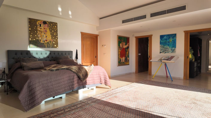 Image No.14-4 Bed Villa for sale