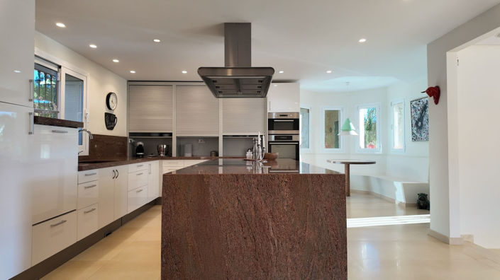 Image No.5-4 Bed Villa for sale