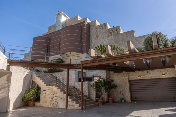 Image No.33-5 Bed Villa for sale