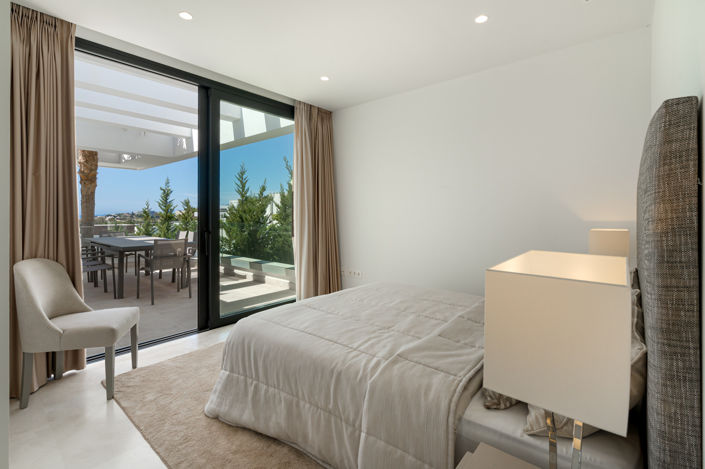 Image No.14-5 Bed Villa for sale