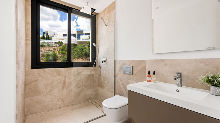 Image No.18-5 Bed Villa for sale