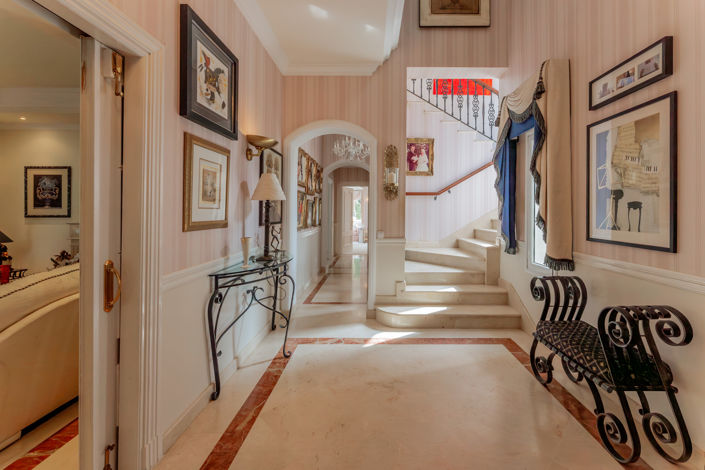 Image No.8-5 Bed Villa for sale