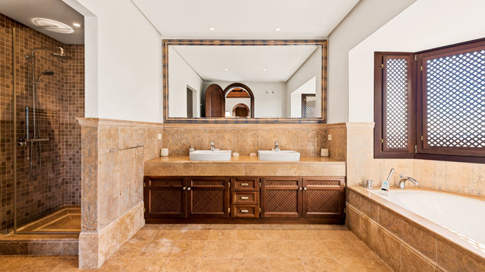 Image No.11-5 Bed Villa for sale