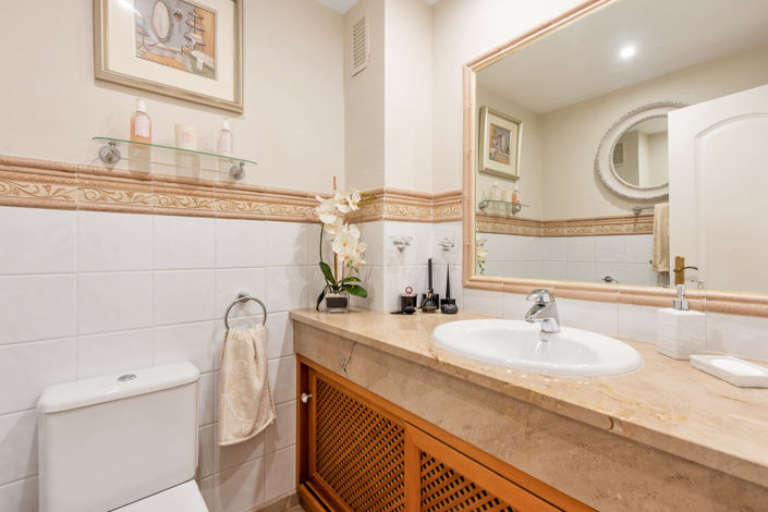 Image No.14-3 Bed Apartment for sale