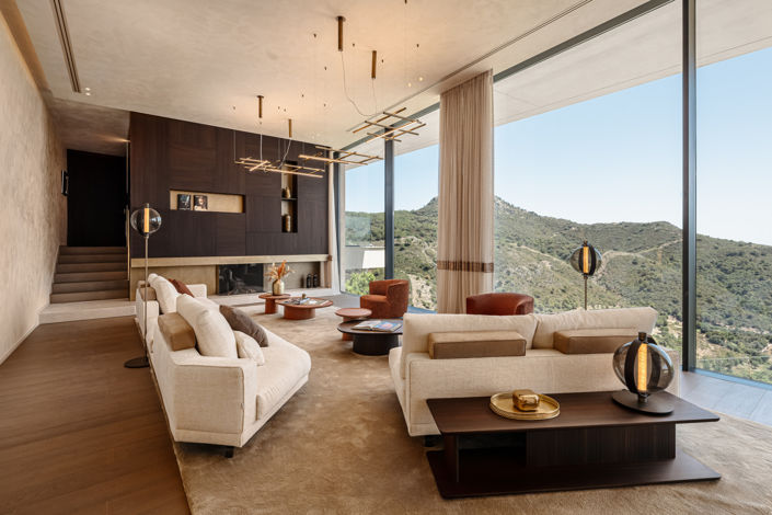 Image No.3-7 Bed Villa for sale