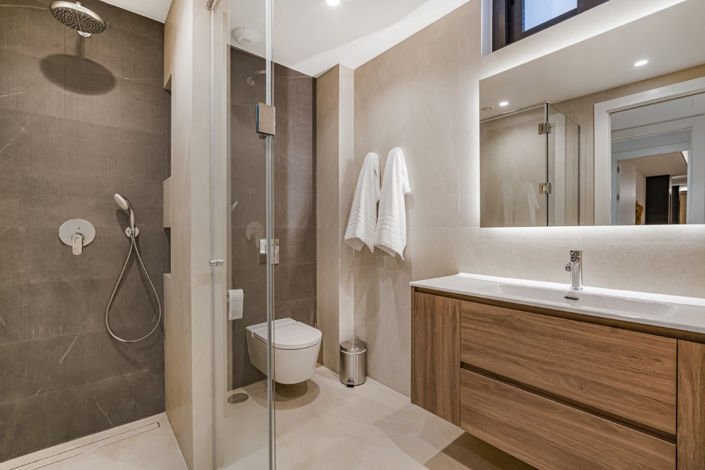 Image No.23-6 Bed Villa for sale