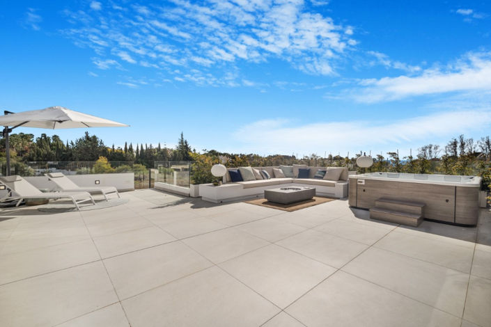 Image No.32-6 Bed Villa for sale