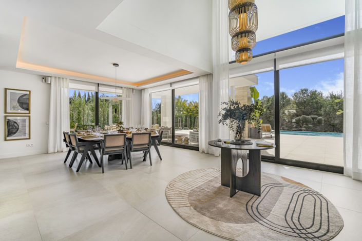 Image No.8-6 Bed Villa for sale