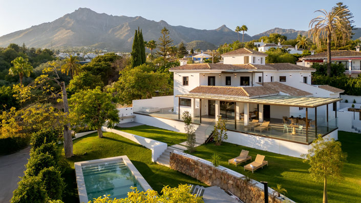 Image No.1-5 Bed Villa for sale