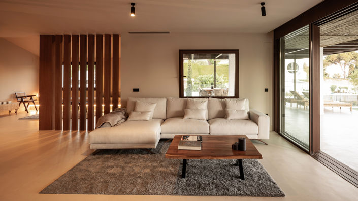 Image No.3-5 Bed Villa for sale