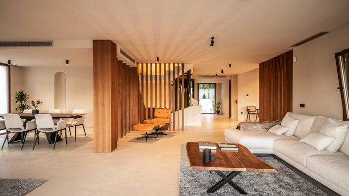 Image No.6-5 Bed Villa for sale