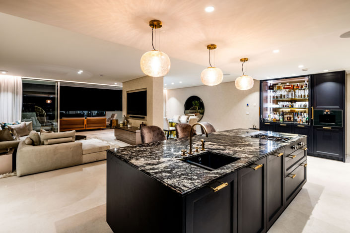 Image No.4-3 Bed Property for sale