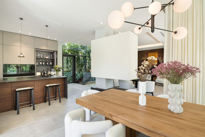 Image No.12-6 Bed Villa for sale