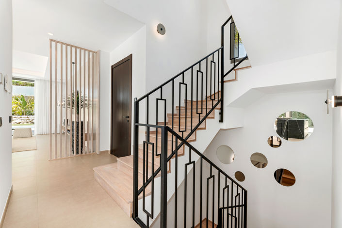 Image No.4-4 Bed Villa for sale