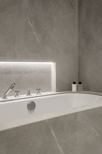 Image No.21-3 Bed Apartment for sale