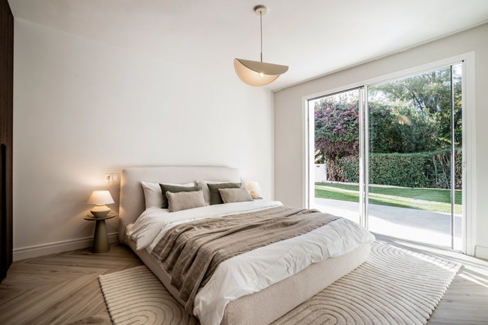 Image No.18-4 Bed Property for sale