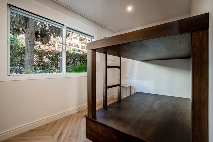 Image No.19-4 Bed Property for sale