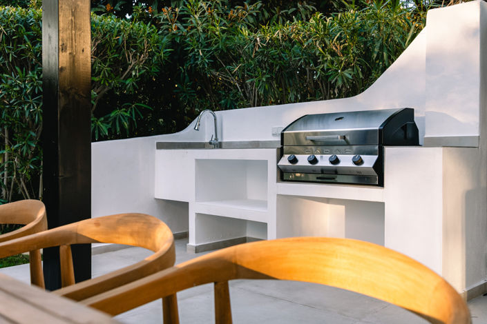 Image No.24-4 Bed Property for sale