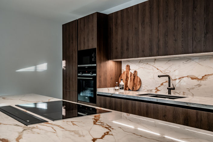 Image No.8-4 Bed Property for sale