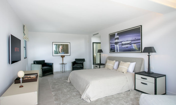 Image No.9-5 Bed Villa for sale