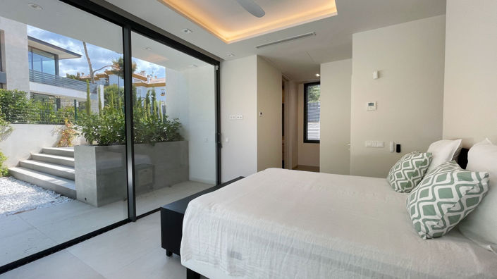 Image No.19-5 Bed Villa for sale