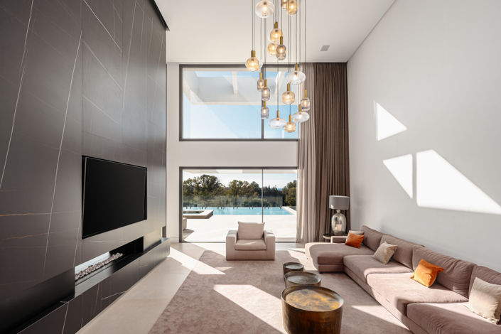 Image No.2-4 Bed Villa for sale