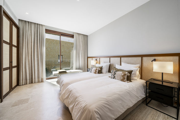 Image No.14-3 Bed Apartment for sale