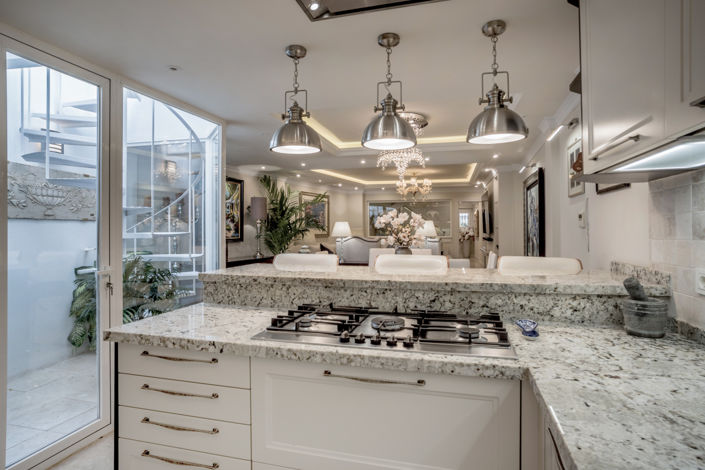 Image No.3-4 Bed Townhouse for sale