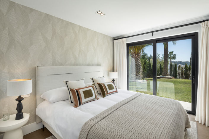 Image No.9-5 Bed Villa for sale