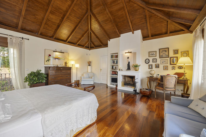 Image No.7-4 Bed Villa for sale