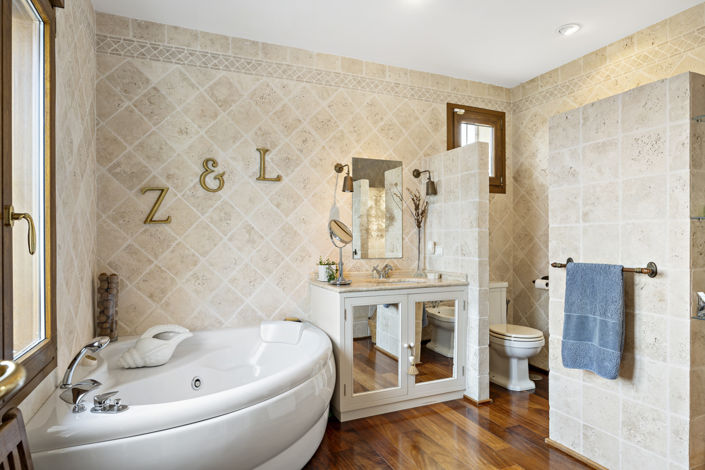 Image No.8-4 Bed Villa for sale