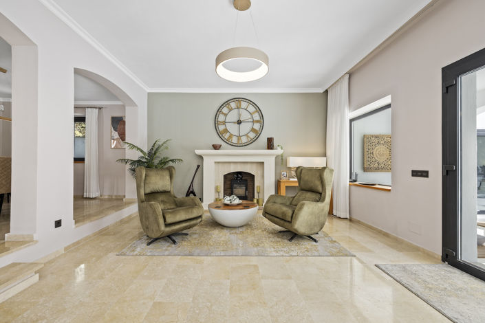 Image No.4-5 Bed Villa for sale