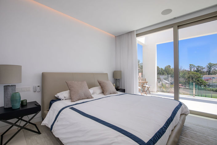 Image No.8-4 Bed Villa for sale