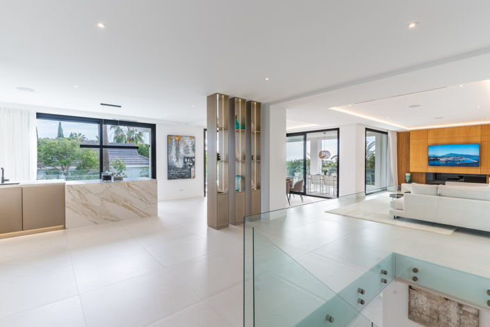 Image No.9-4 Bed Villa for sale