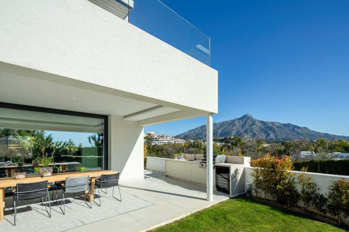 Image No.22-5 Bed Villa for sale