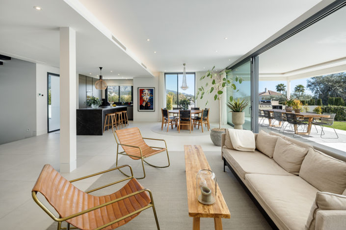 Image No.3-5 Bed Villa for sale