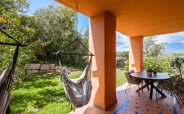 Image No.18-3 Bed Property for sale