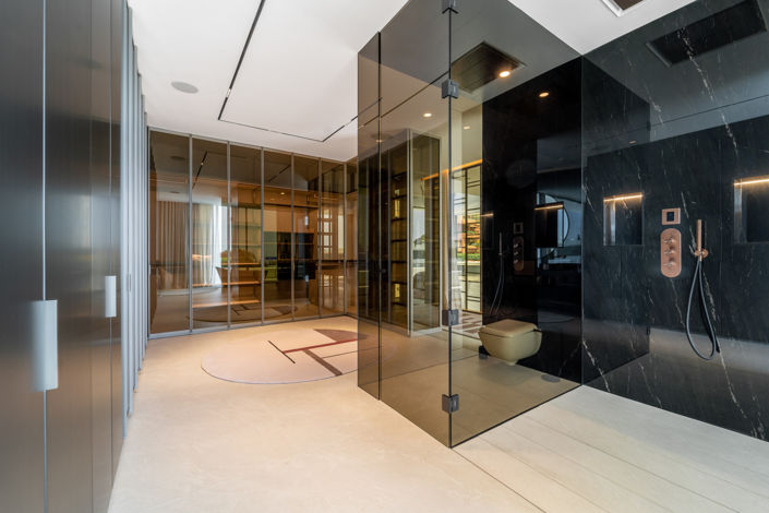 Image No.12-5 Bed Villa for sale