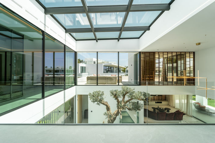 Image No.7-5 Bed Villa for sale