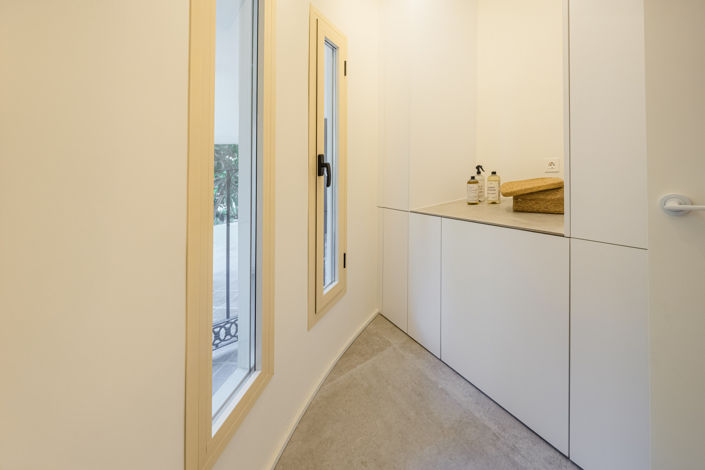 Image No.14-3 Bed Property for sale