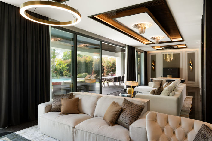 Image No.2-5 Bed Villa for sale