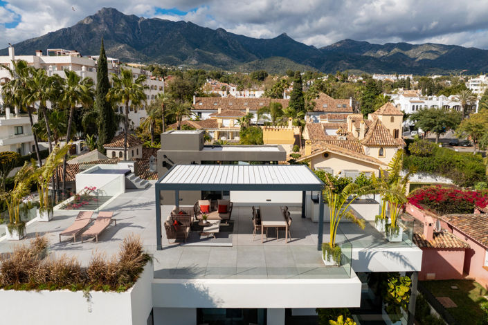 Image No.20-5 Bed Villa for sale