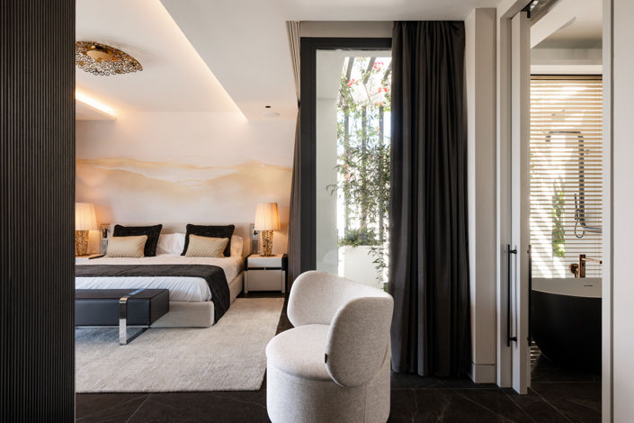 Image No.9-5 Bed Villa for sale