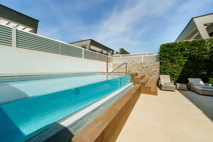 Image No.21-5 Bed Townhouse for sale