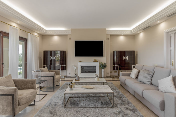 Image No.3-11 Bed Villa for sale