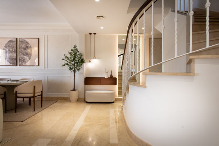 Image No.5-3 Bed Property for sale