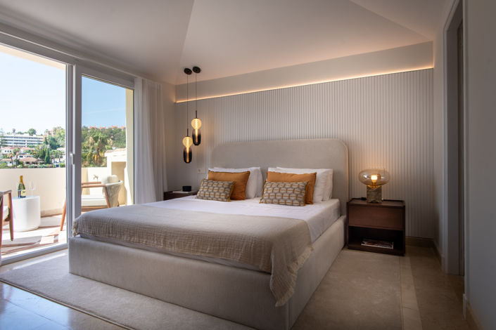 Image No.9-3 Bed Property for sale