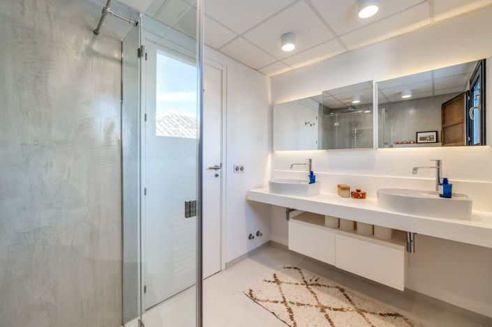 Image No.11-3 Bed Townhouse for sale