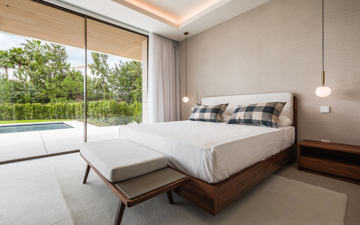 Image No.10-5 Bed Villa for sale