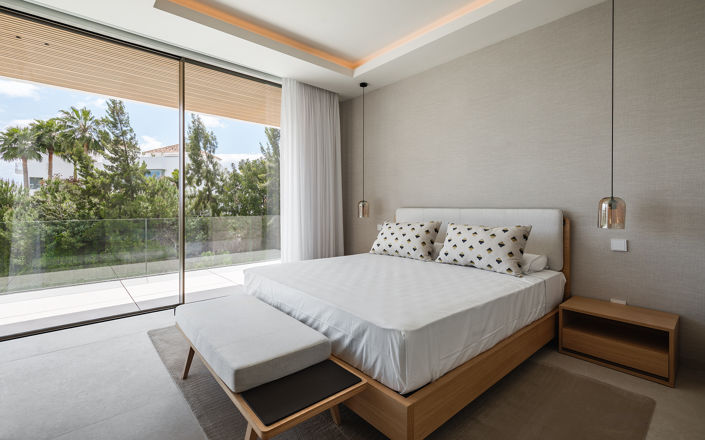 Image No.12-5 Bed Villa for sale